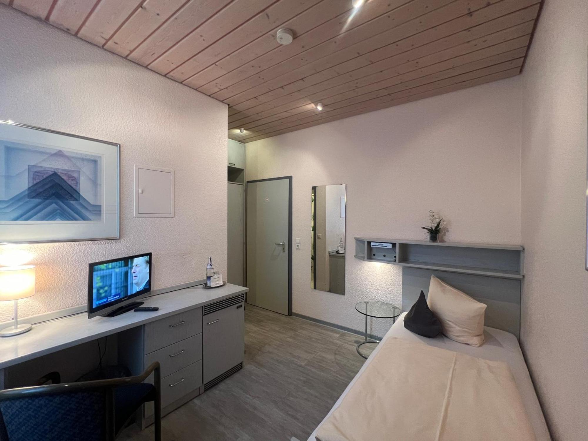 Hotel Cronberger Hof Ladenburg Dış mekan fotoğraf