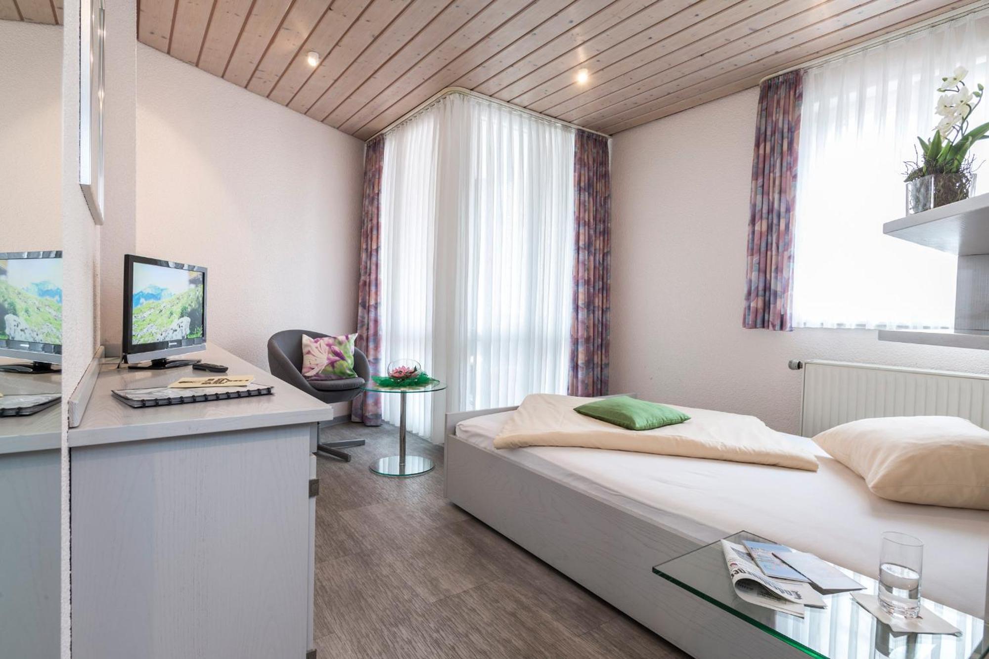 Hotel Cronberger Hof Ladenburg Dış mekan fotoğraf